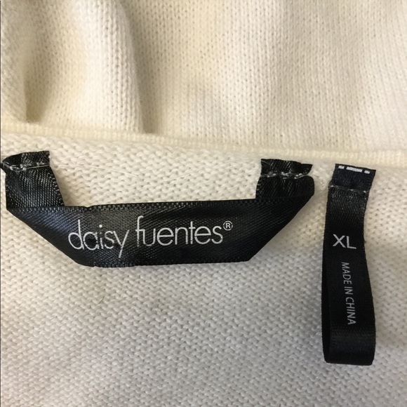 Daisy Fuentes White Ruffle Cardigan Size XL (B-68) - Picture 4 of 4